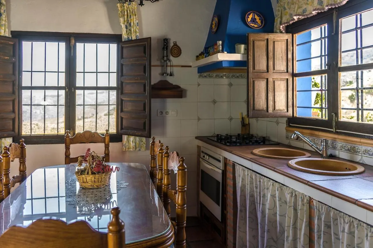 Winehouse With Big Pool, Bbq, Wifi, Close To Malaga Borge 0*,